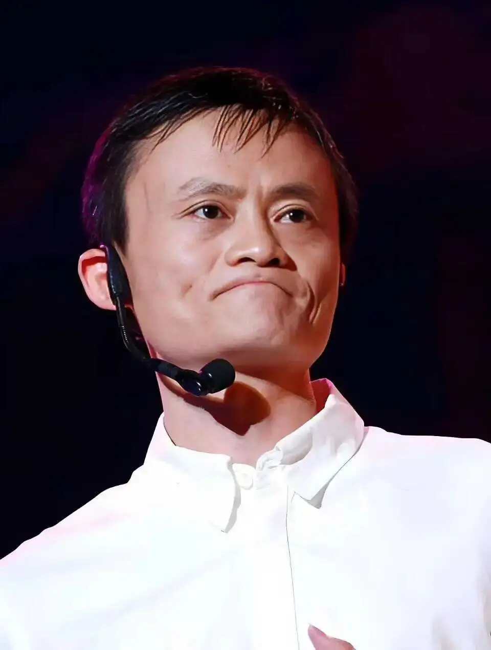千问重构淘宝，阿里“推翻”阿里